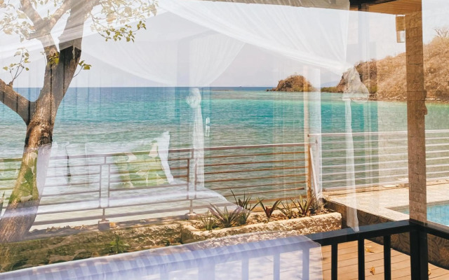 Sylvia Beach Villa