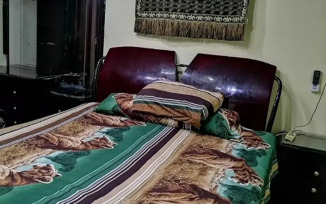 شقة فندقية صف اول بحر مباشر