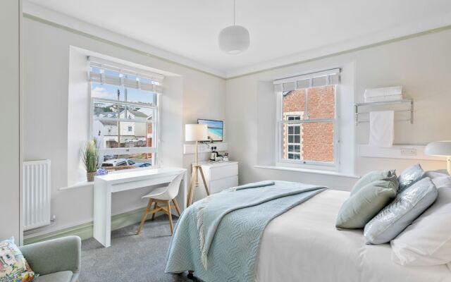 Park View Rooms & Relaxation