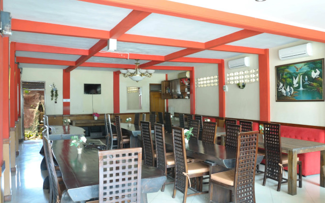 RedDoorz near Maranatha University
