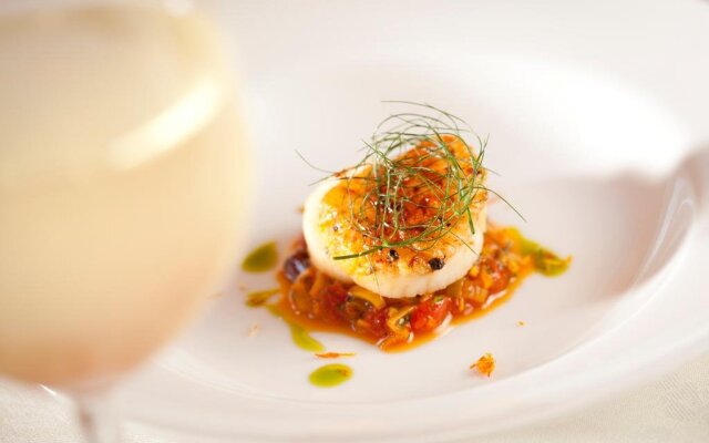 L'Auberge Provencale Inn & Restaurant