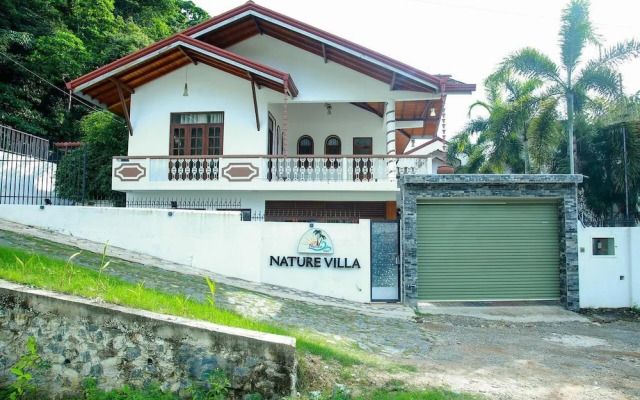 OYO 486 Nature Villa