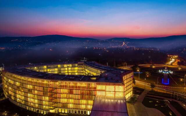 Radisson Blu Hotel & Convention Centre, Kigali