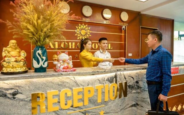 Aloha Hotel Tay Ho -by Bay Luxury