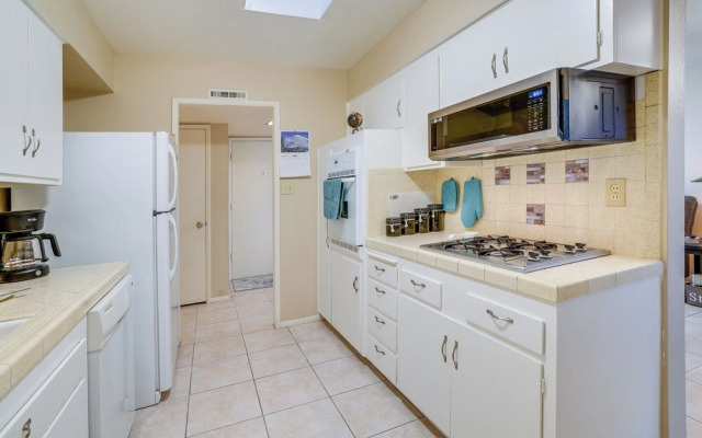 Patio & Yard: Sun City Home Near Casinos