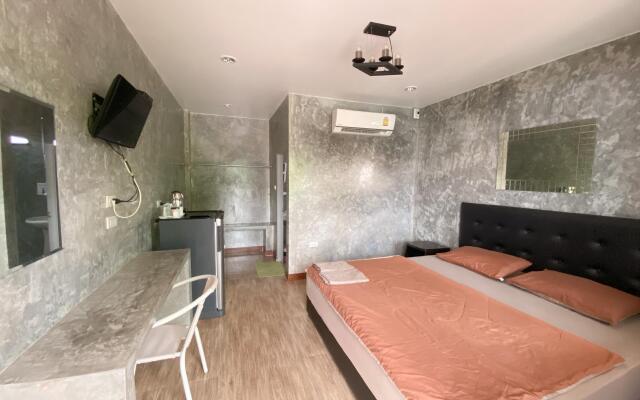 Plaifa Resort&Hotel @Banrai