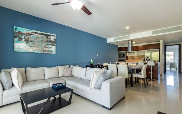 Z Casa Girasol 2 Bedroom Condo by Redawning