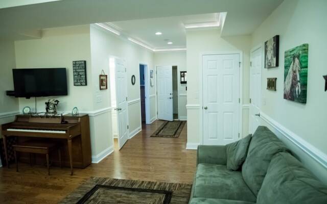 Glassy View Bed & Breakfast