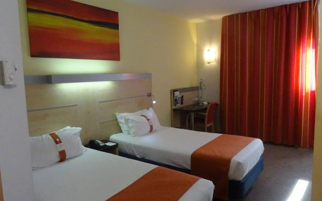 Holiday Inn Express Barcelona - Sant Cugat by IHG