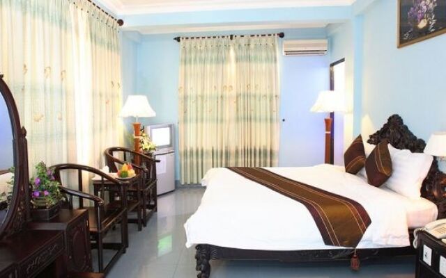 Truong Giang Hotel