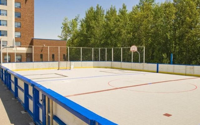 Residence & Conference Centre - Barrie