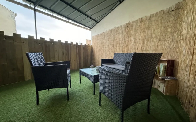 Apartment in Le Mans Near Train Station