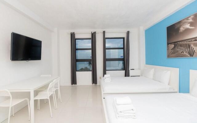 568 Studio Ocean View