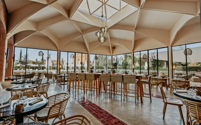Adama Hotel
