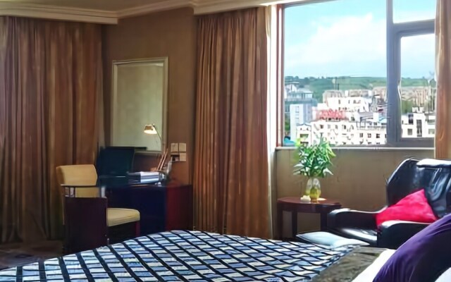 Ming Ren Grand Hotel