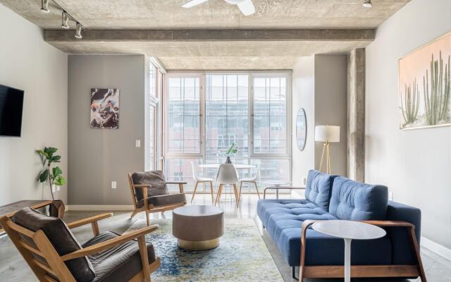 Austin Boutique 1BD 1BA Downtown Apartment