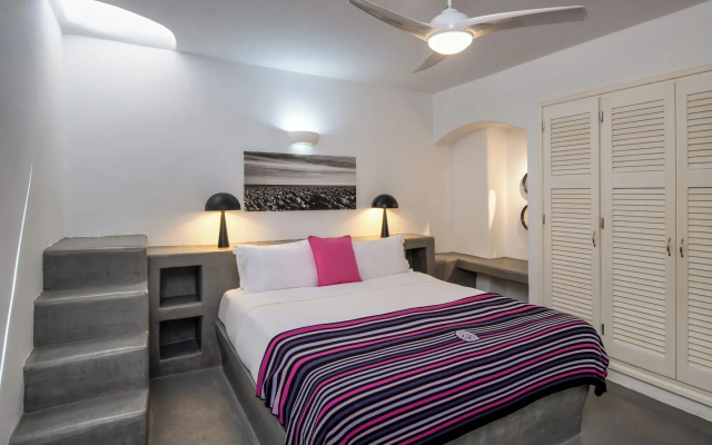 Anema Boutique Hotel & Villas Santorini