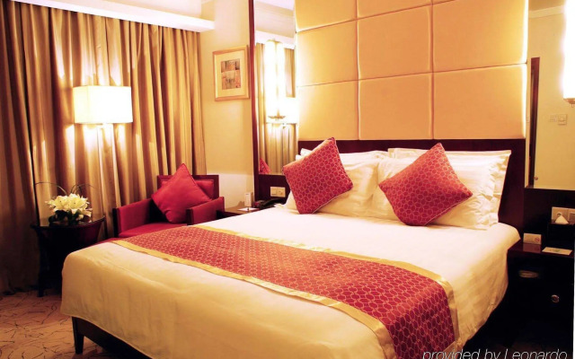 Rui Tai Hong Qiao Hotel