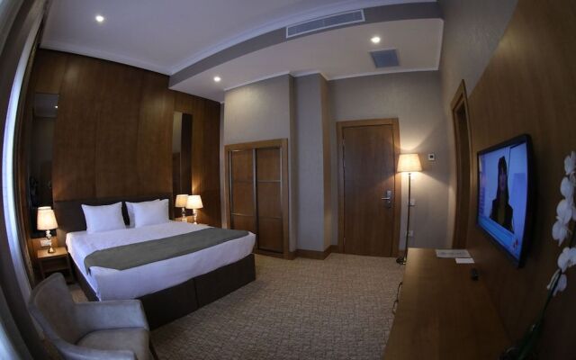 Madison Hotel Baku