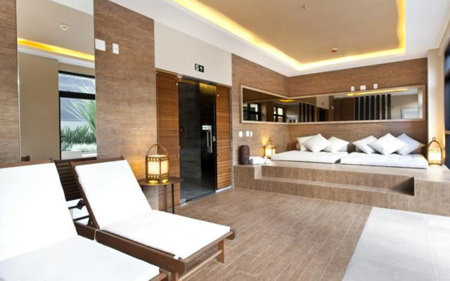 Radisson Blu Belo Horizonte, Savassi
