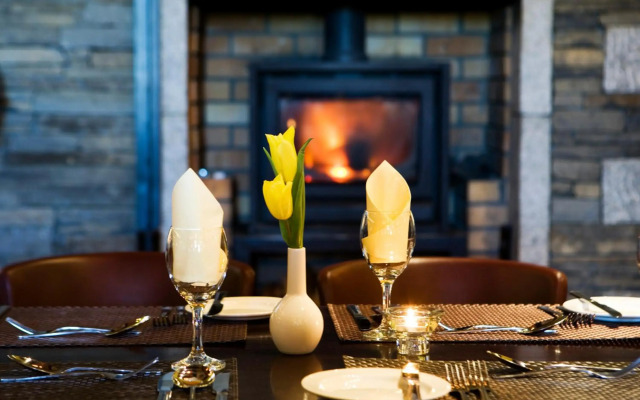 Farmers Kitchen Hotel