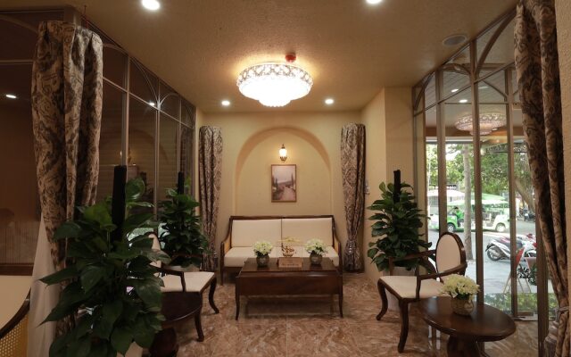 Maya Hotel 4