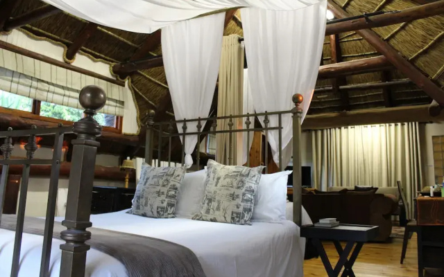 Tidewaters River Lodge