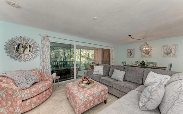 Island Serenity - 6250 Holmes #54