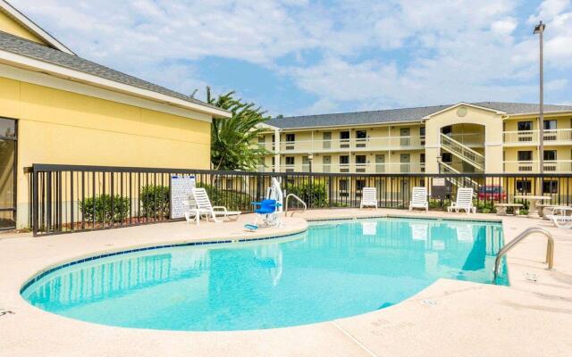 Suburban Extended Stay Hotel