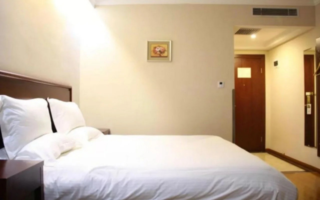 GreenTree Inn TianJin JinNan ShuangLin Metro Station Express Hotel