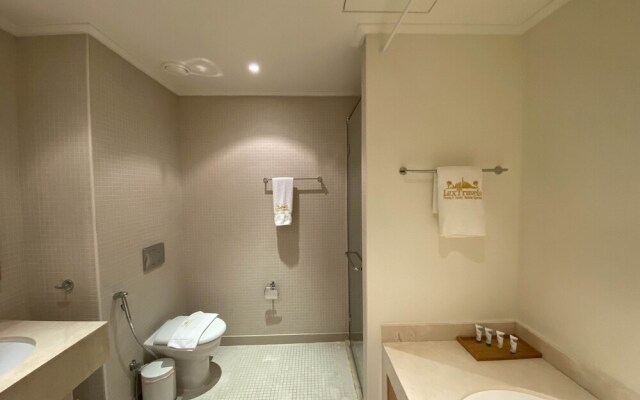 "Lux Bnb 2bd Panaromic Marina Views"