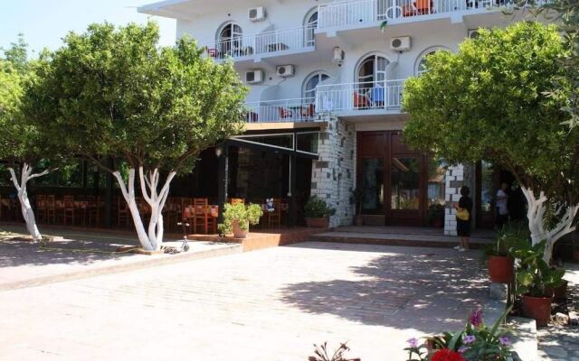 Hotel Nika Horizonti