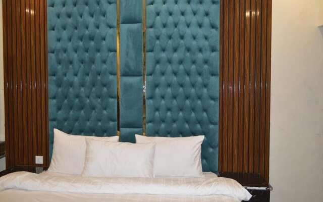 Rose Valet Guest House