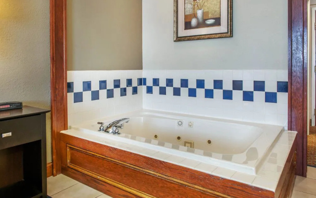 Holiday Inn Express Bluffton