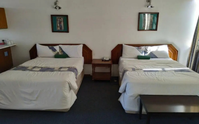 Bulawayo Central Lodge