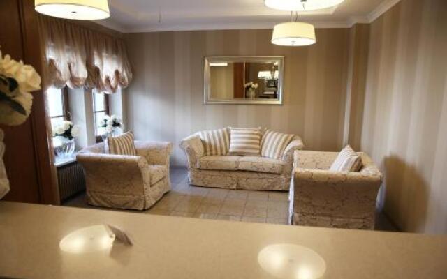 Hotelik I Restauracja Pod Lipa