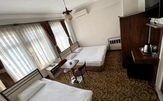Headman Hotel