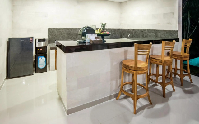 Sandi Agung Villa Bidadari