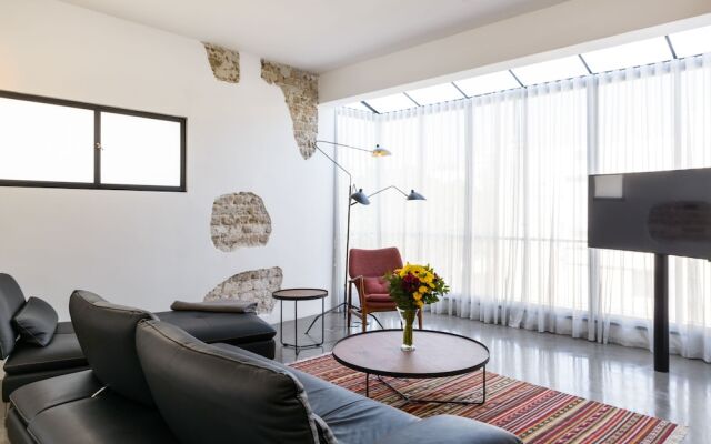 Luxury 2BR apartment Basel Area