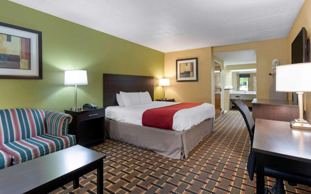 SureStay Hotel by Best Western Lenoir City