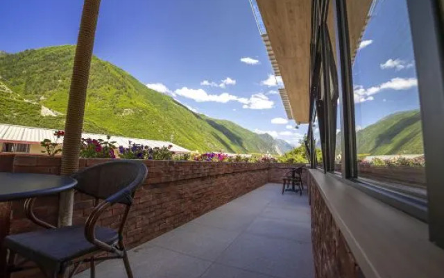 Jiuzhaigou Jijiannanshan Homestay