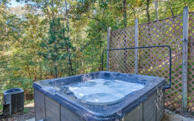 Buck Valley Lodge Mountain Getaway!