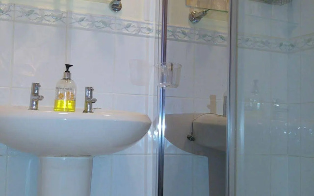Chester Brooklands Bed and Breakfast