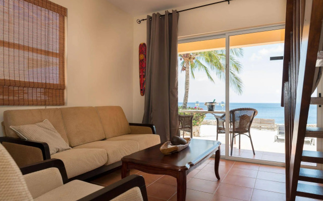 Lagun Blou Resort