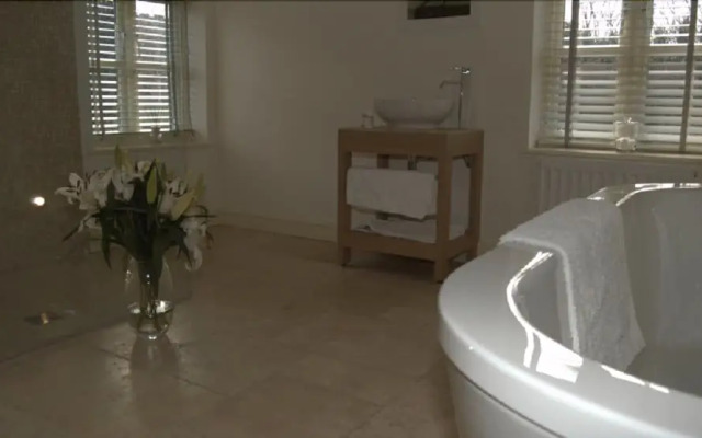 The Coach House Denton