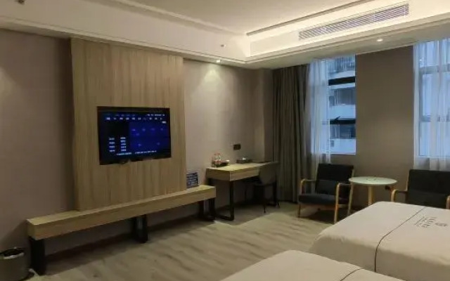 Youyi Holiday Hotel