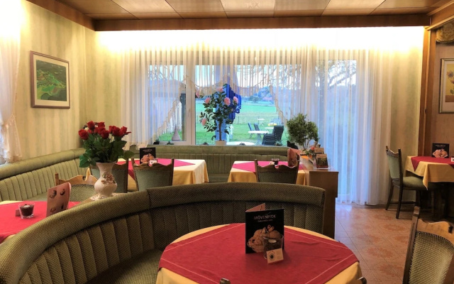 Cafe Best Gästezimmer