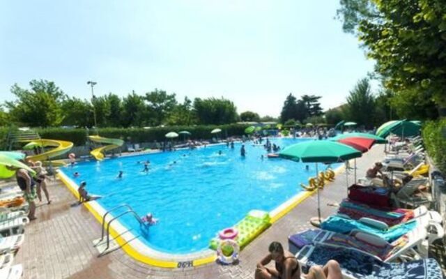 Camping Cisano