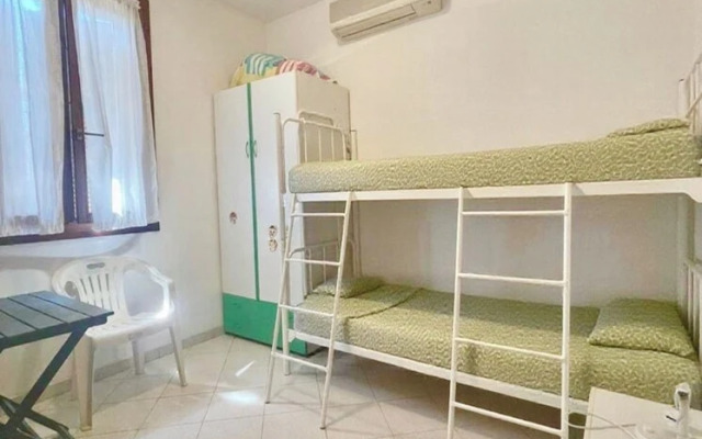 Delightful Villa With Garden and Pool in Albarella