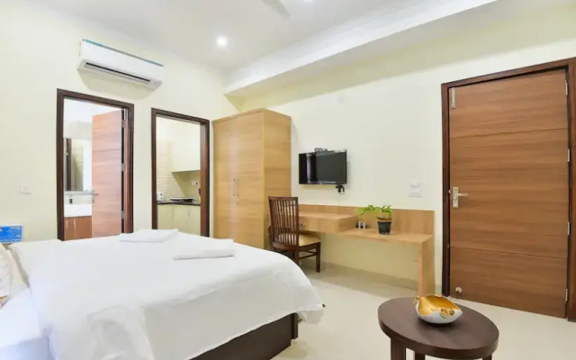 BluO Classic Studio DLF Golf Course Road